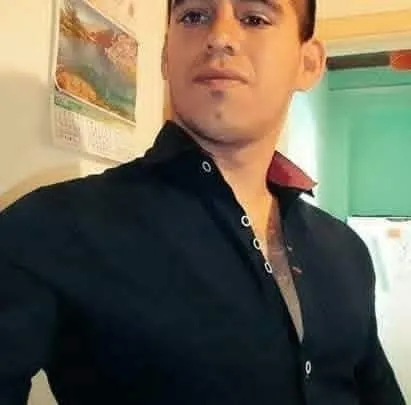 Vista privada de perfil Hombre en La Plata